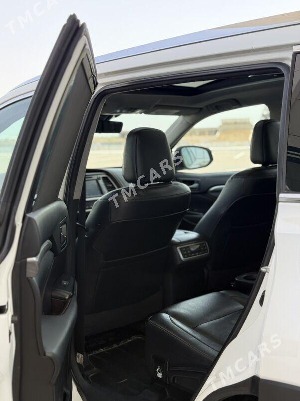 Toyota Highlander 2018 - 520 000 TMT - Мары - img 4