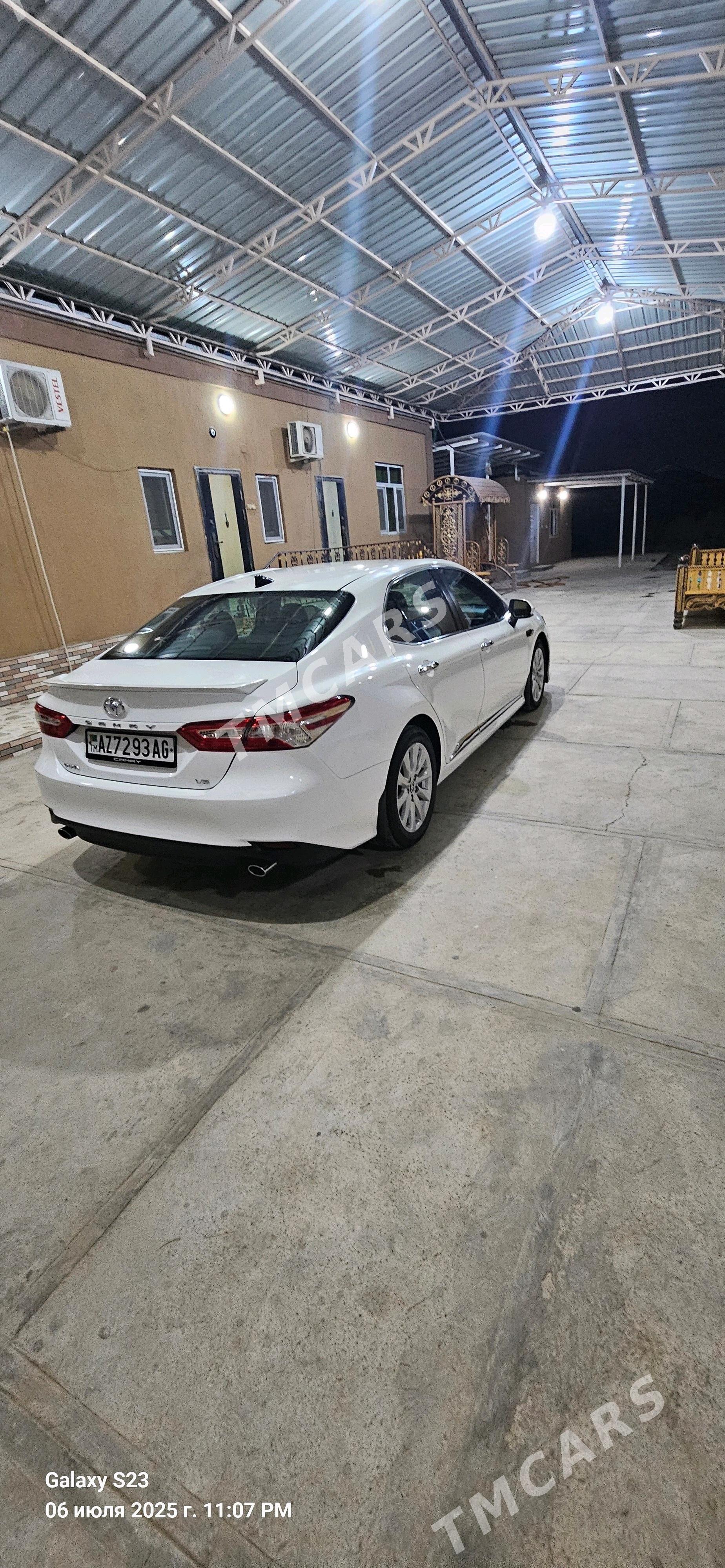 Toyota Camry 2020 - 290 000 TMT - Багир - img 7