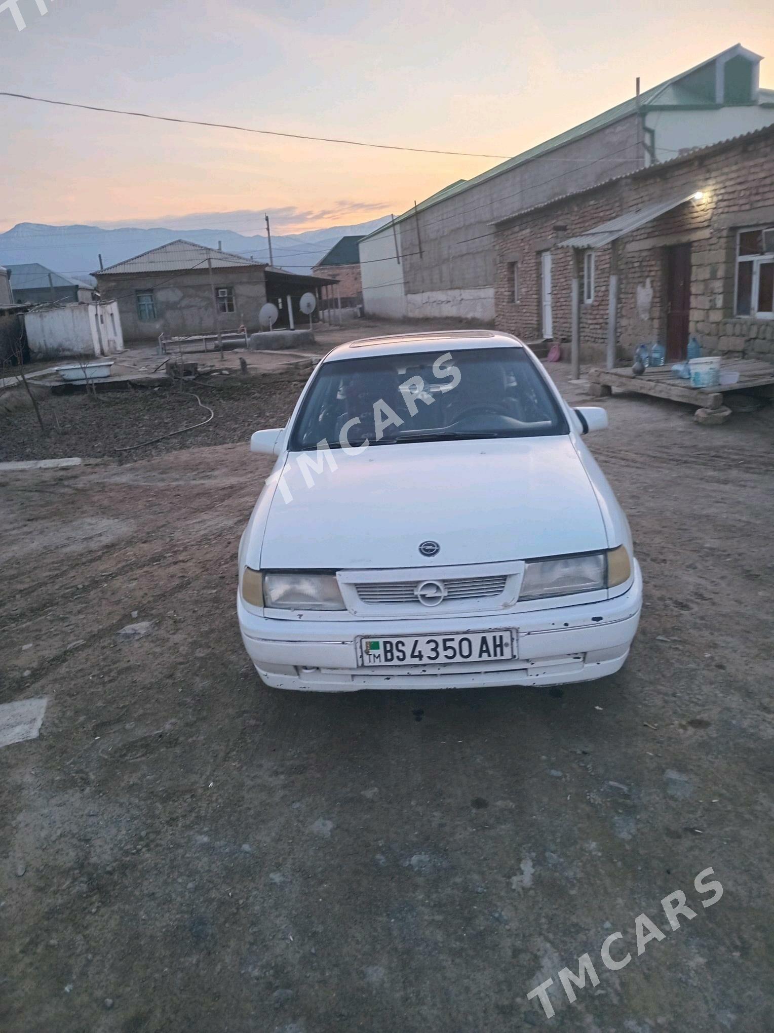 Opel Vectra 1991 - 27 000 TMT - Бахарден - img 3