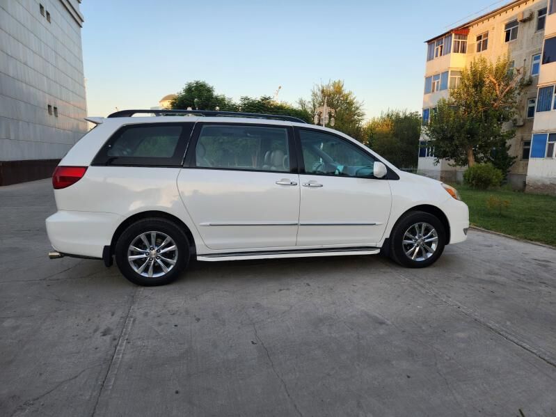 Toyota Sienna 2004 - 220 000 TMT - Türkmenabat - img 5