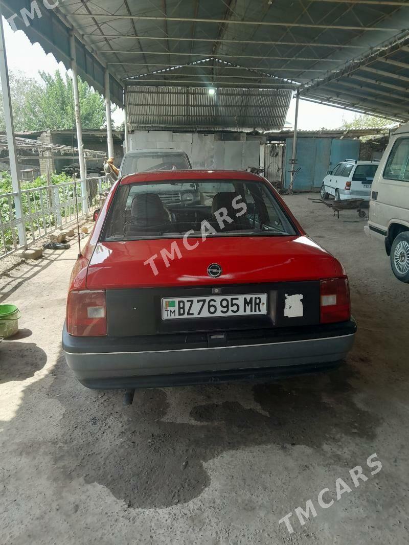 Opel Vectra 1992 - 23 000 TMT - Mary - img 7