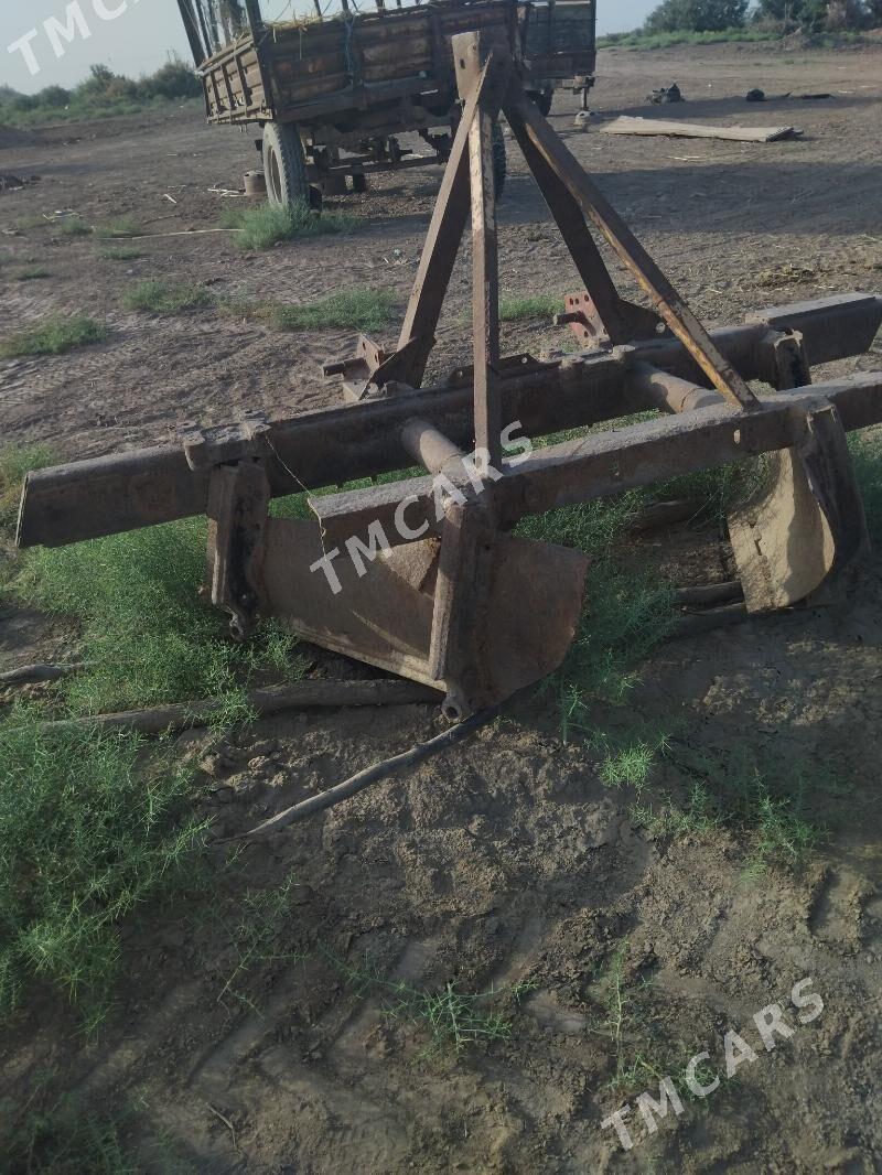 MTZ T-28 2000 - 30 000 TMT - Tejen - img 9