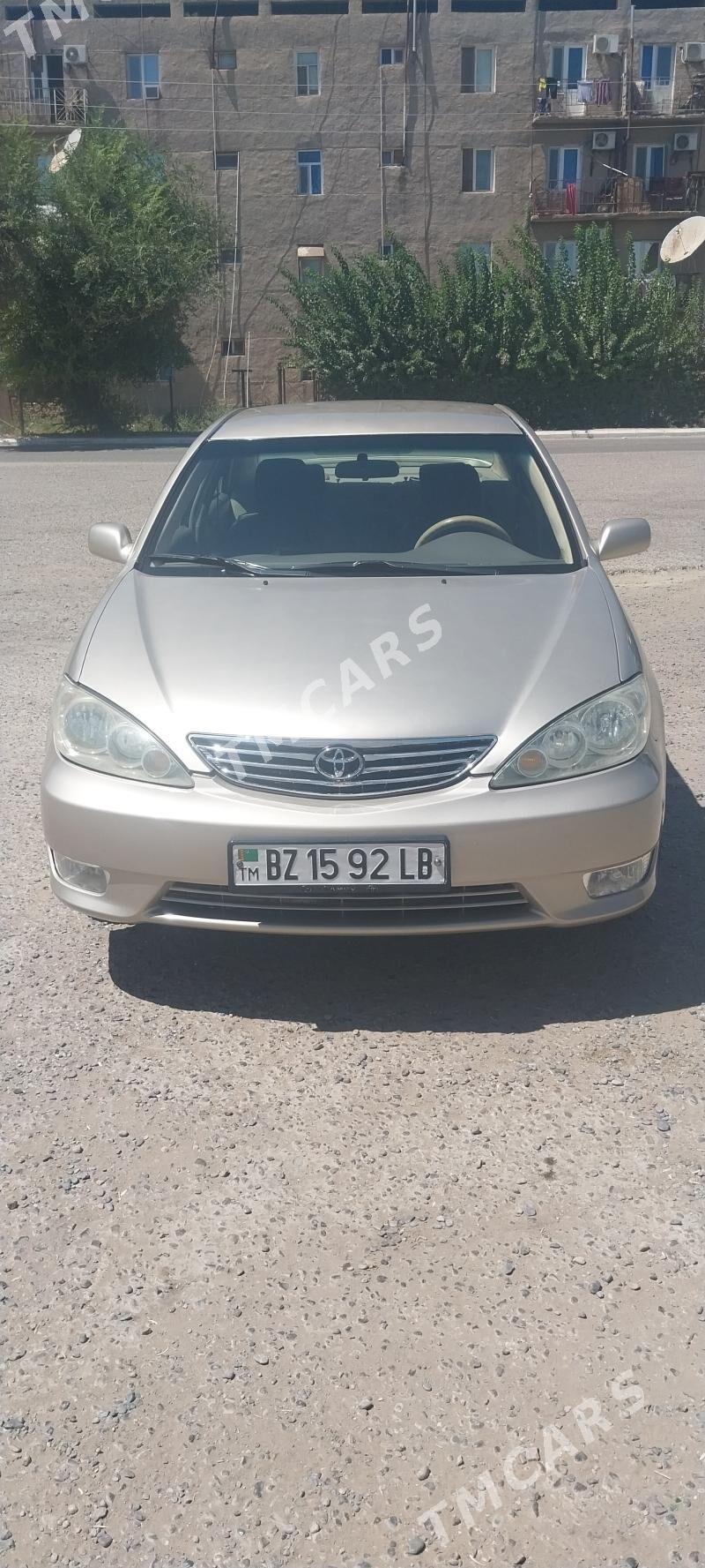 Toyota Camry 2003 - 170 000 TMT - Газаджак - img 2