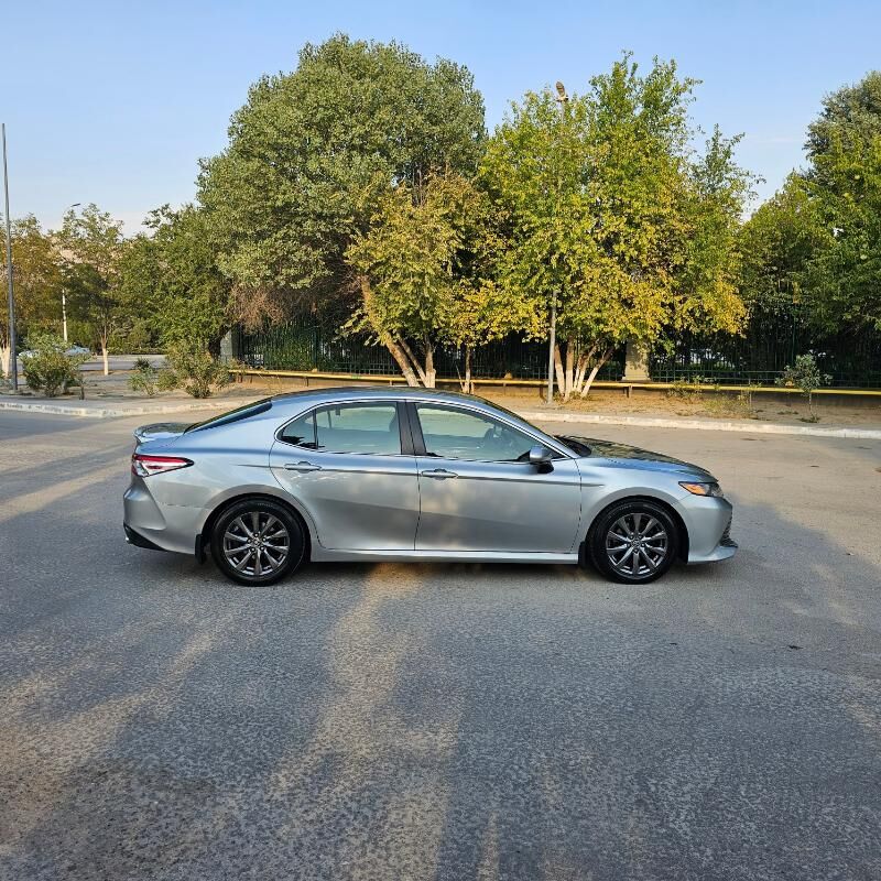 Toyota Camry 2017 - 280 000 TMT - Balkanabat - img 6