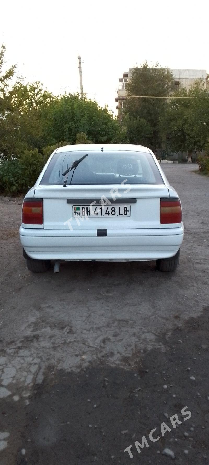 Opel Vectra 1989 - 25 000 TMT - Туркменабат - img 3