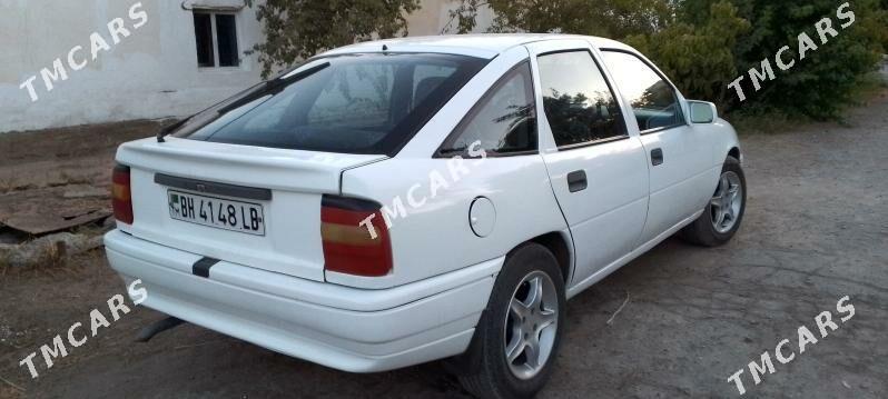 Opel Vectra 1989 - 25 000 TMT - Туркменабат - img 2