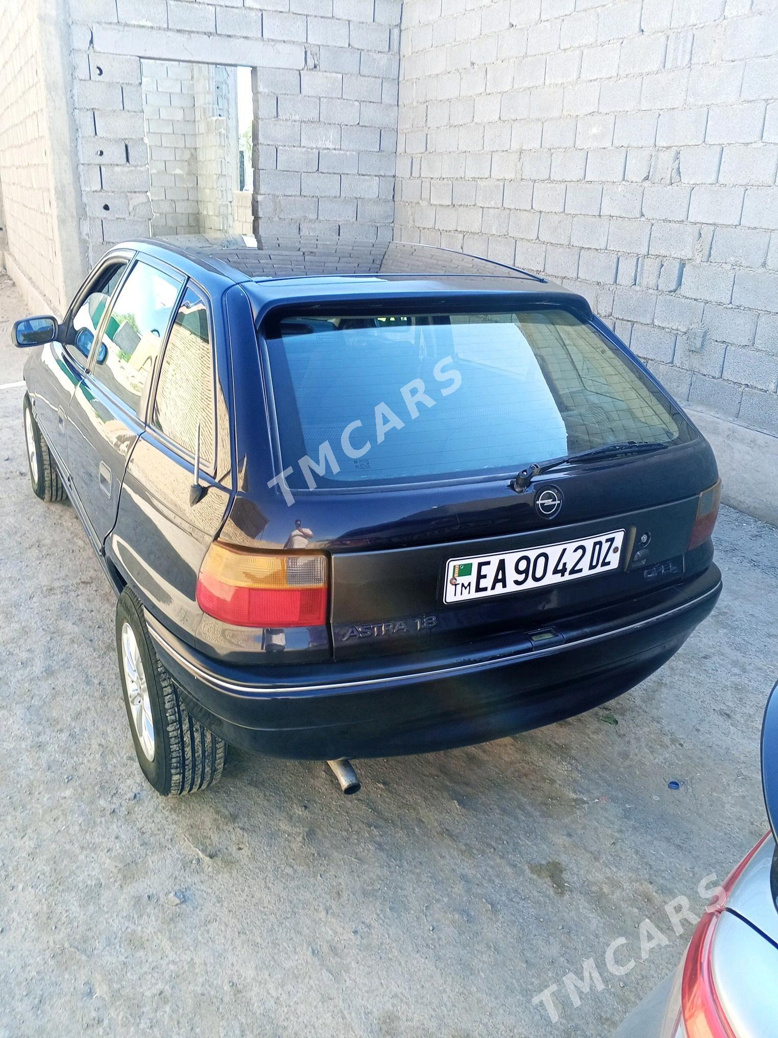 Opel Astra 1994 - 40 000 TMT - Köneürgenç - img 3