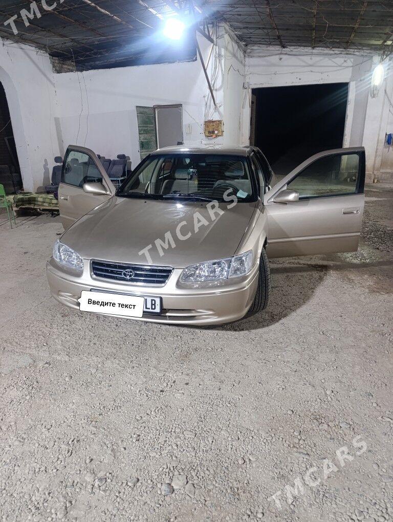 Toyota Camry 1998 - 120 000 TMT - Garabekewül - img 2
