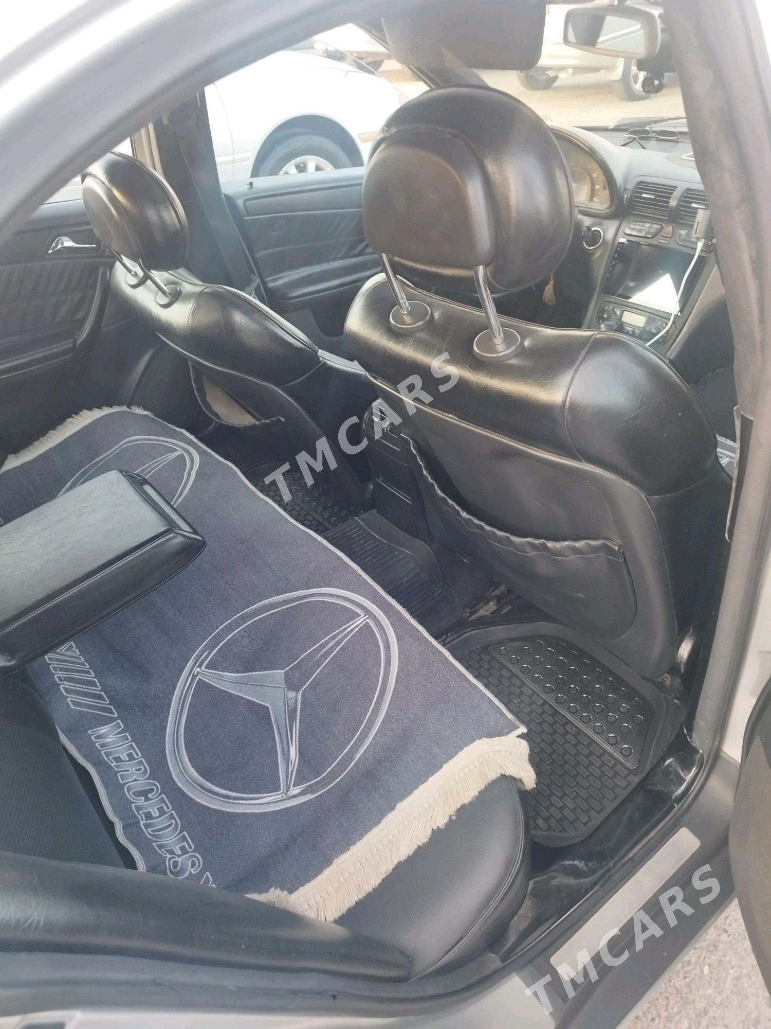 Mercedes-Benz C320 2001 - 100 000 TMT - Daşoguz - img 2