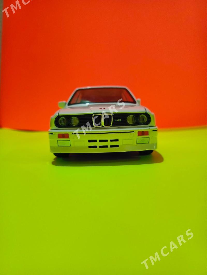 BMW M3 AKJA DEMİRDEN - Mary - img 2
