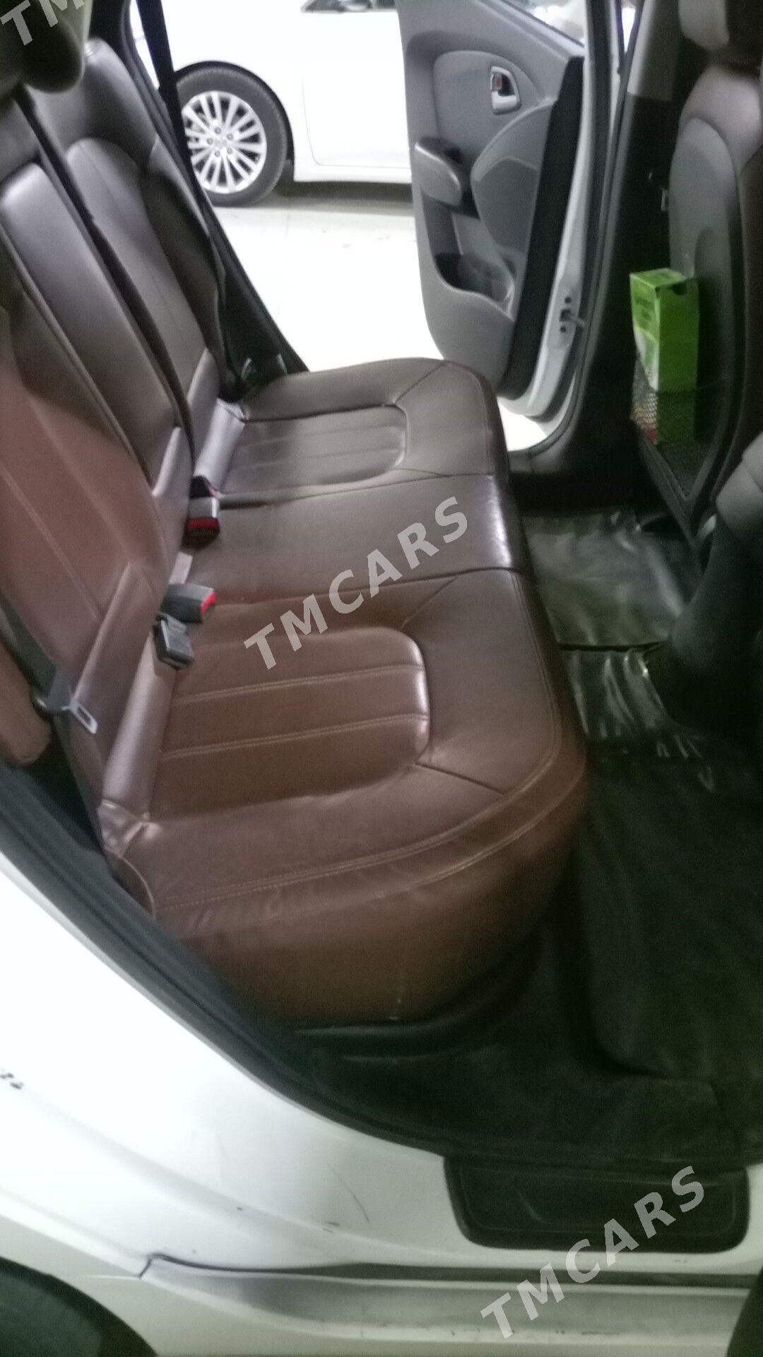 Hyundai Tucson 2010 - 187 000 TMT - Aşgabat - img 5