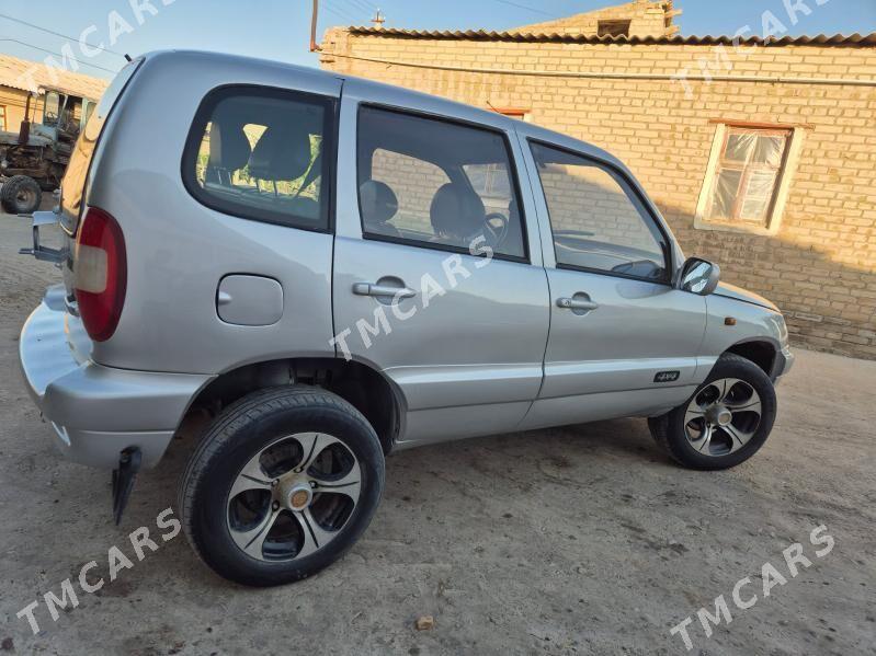 Chevrolet Niva 2008 - 50 000 TMT - Саят - img 2