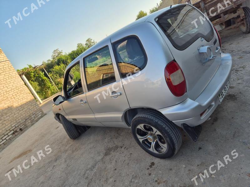 Chevrolet Niva 2008 - 50 000 TMT - Саят - img 3