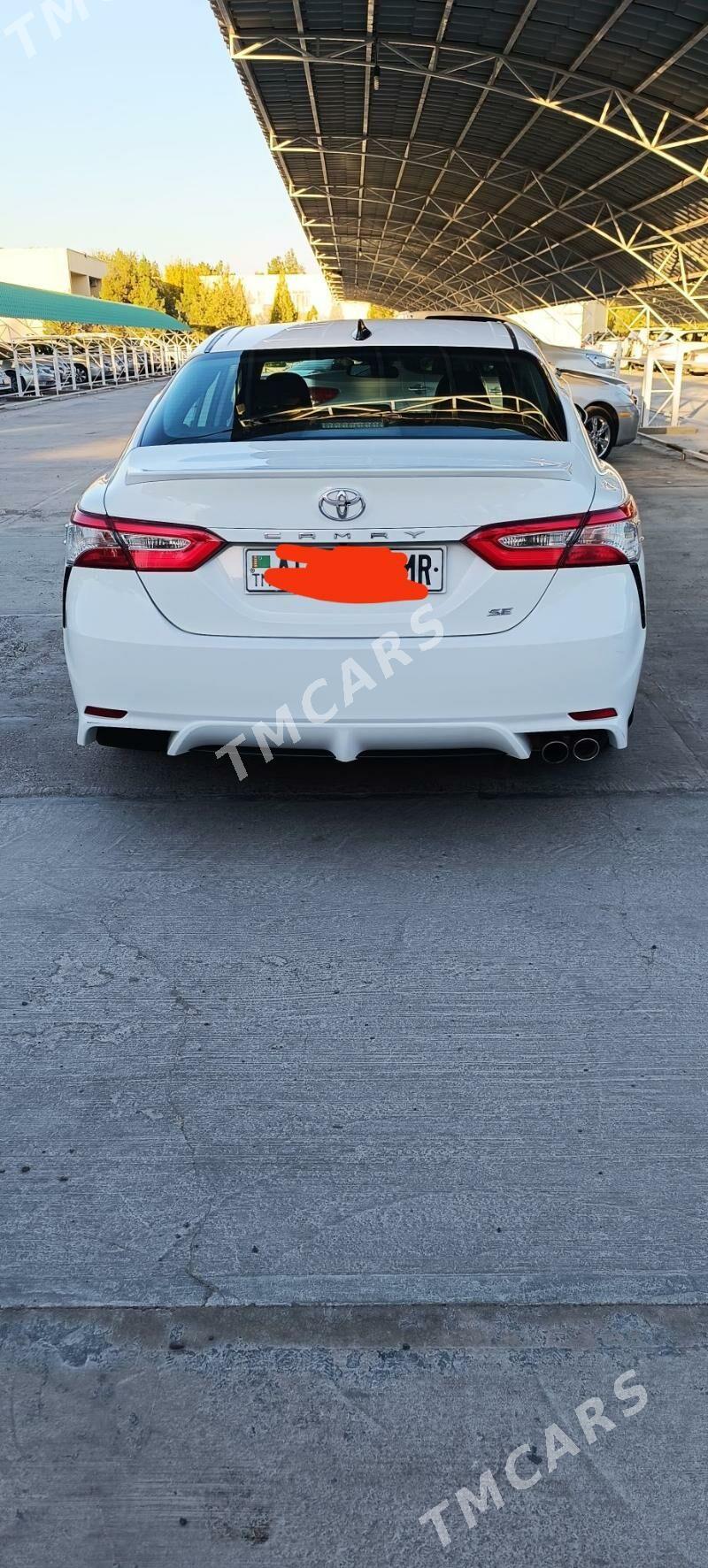 Toyota Camry 2020 - 280 000 TMT - Baýramaly - img 4