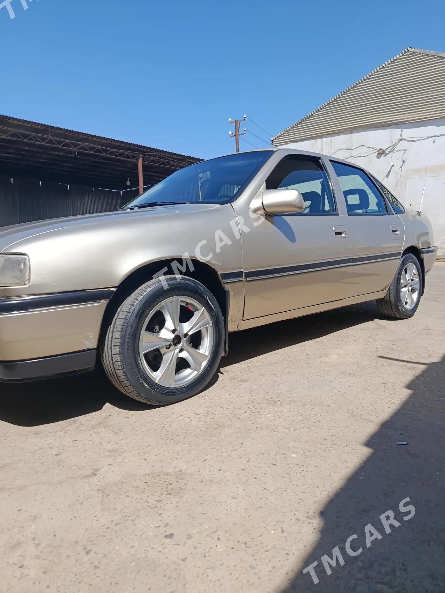 Opel Vectra 1992 - 32 000 TMT - Мары - img 2