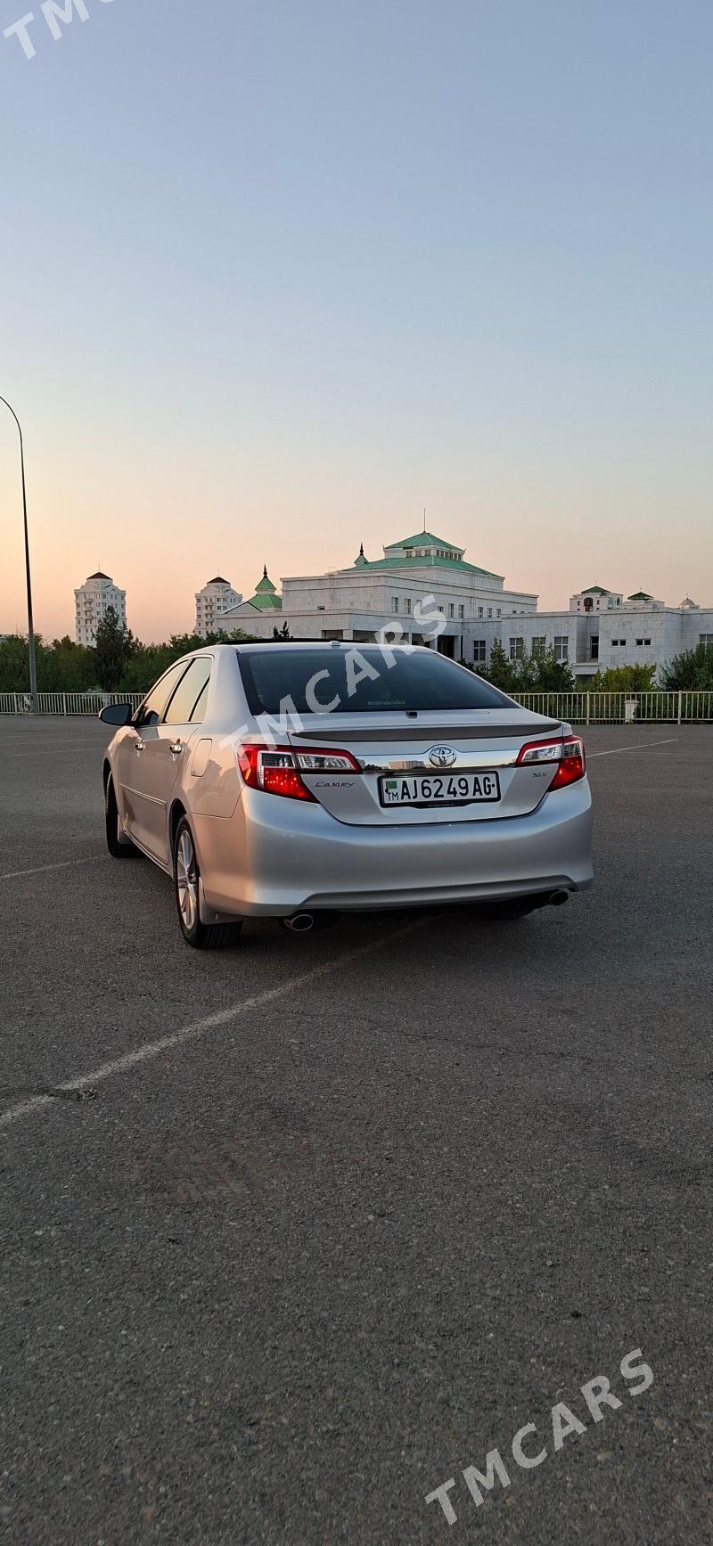 Toyota Camry 2013 - 270 000 TMT - Ашхабад - img 4