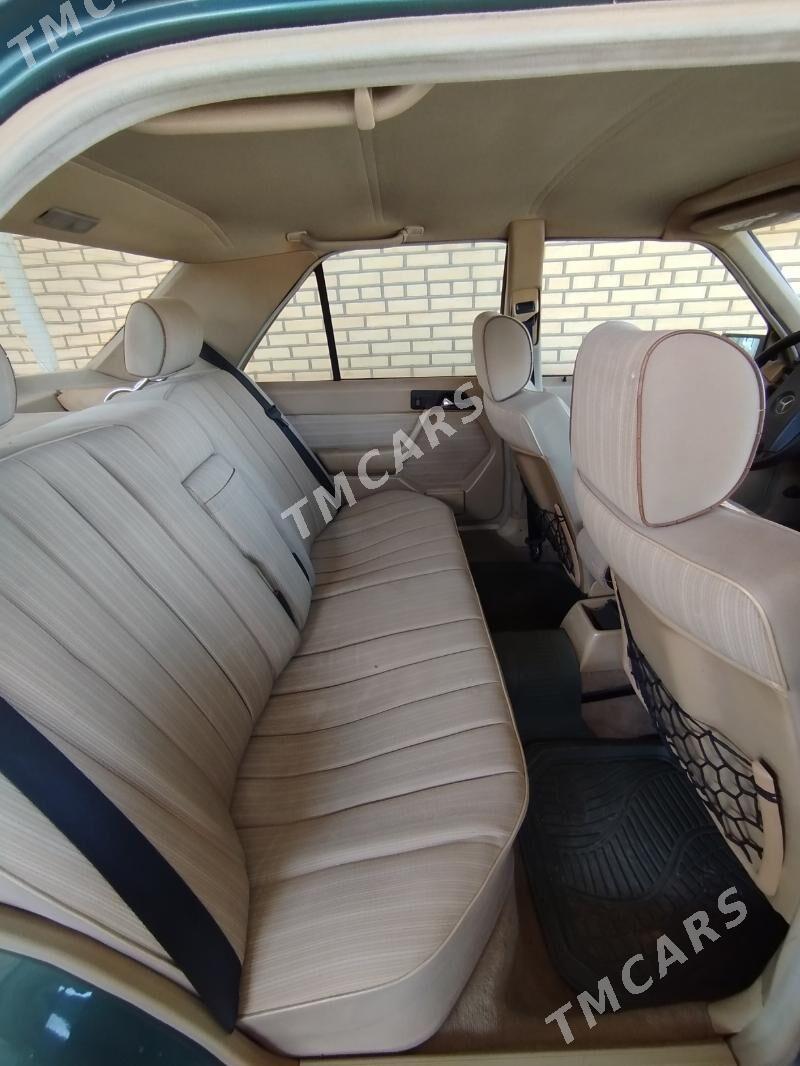 Mercedes-Benz 300E 1990 - 50 000 TMT - Мургап - img 3