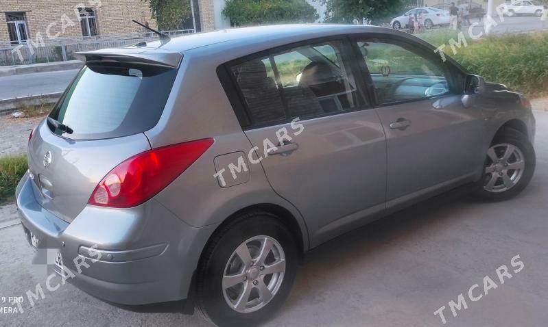 Nissan Versa 2010 - 120 000 TMT - Türkmenabat - img 2