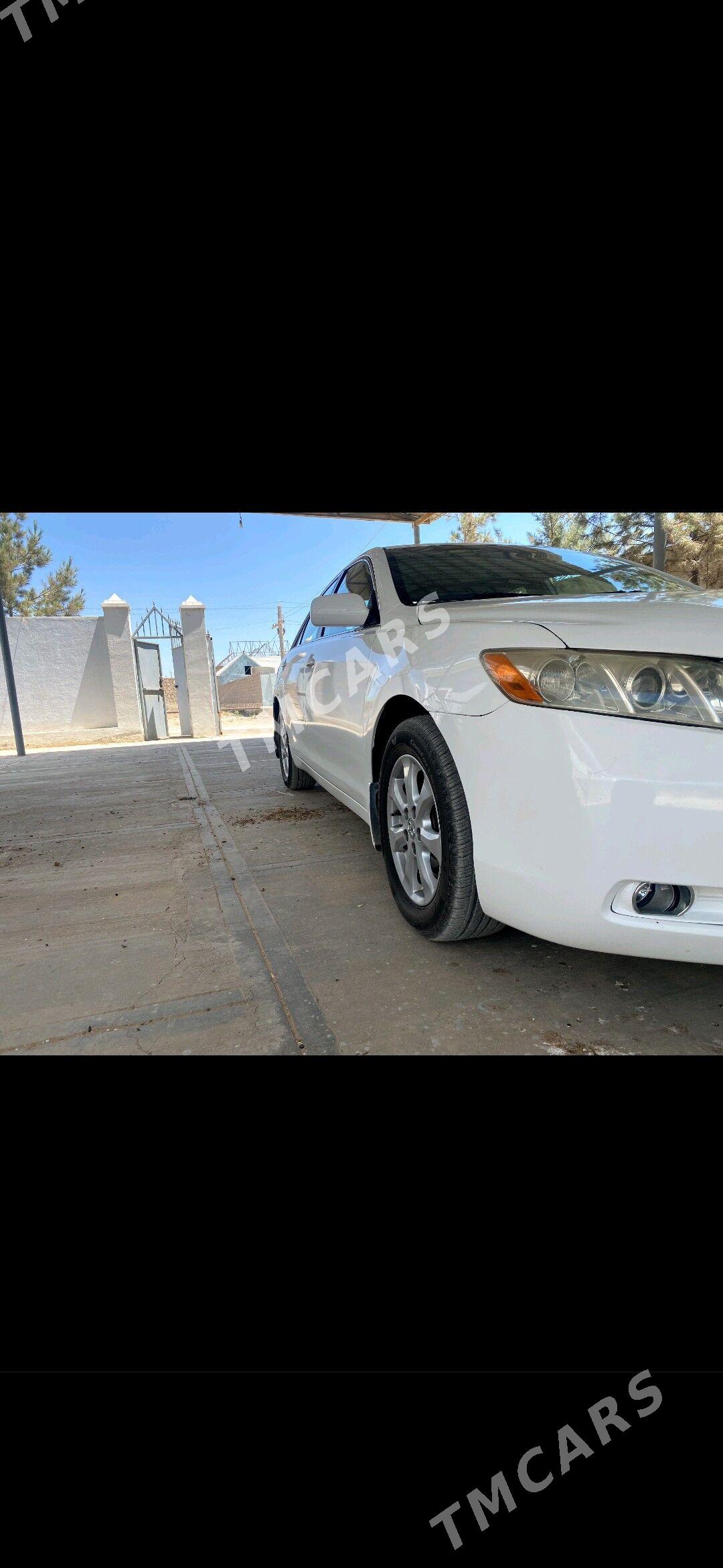 Toyota Camry 2007 - 150 000 TMT - Кёнеургенч - img 3