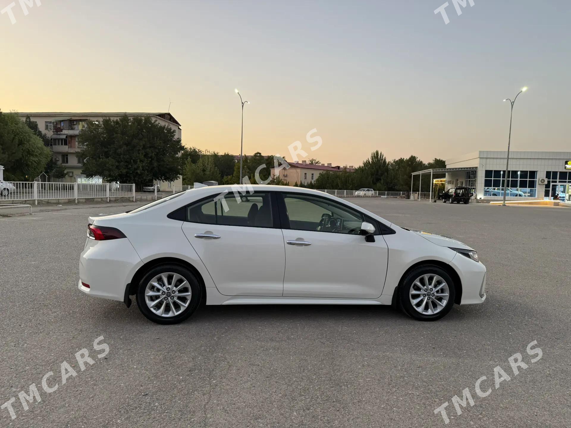 Toyota Corolla 2019 - 248 000 TMT - Aşgabat - img 7