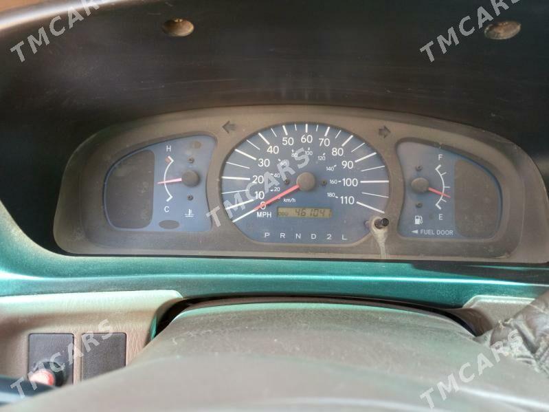 Toyota Sienna 2002 - 140 000 TMT - Dänew - img 4