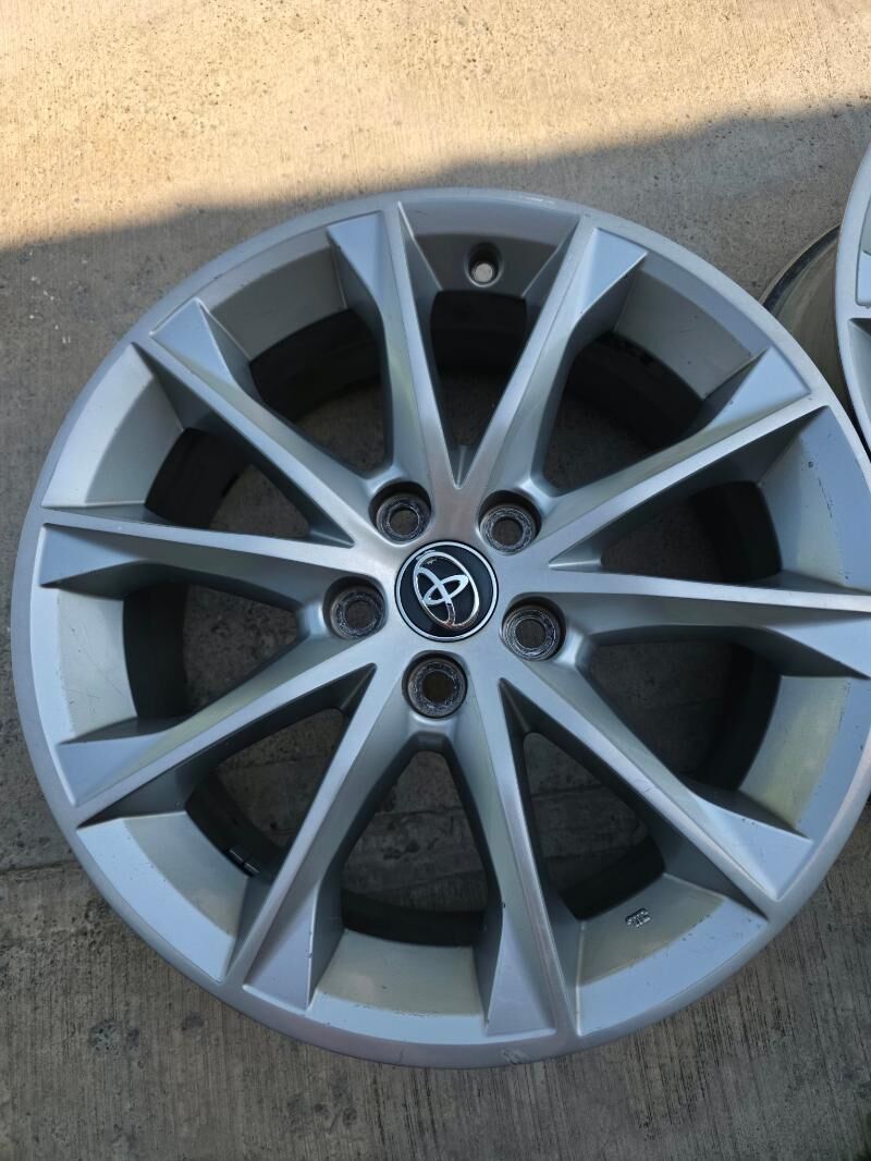 camry xse diska R18 3 500 TMT - Ашхабад - img 3