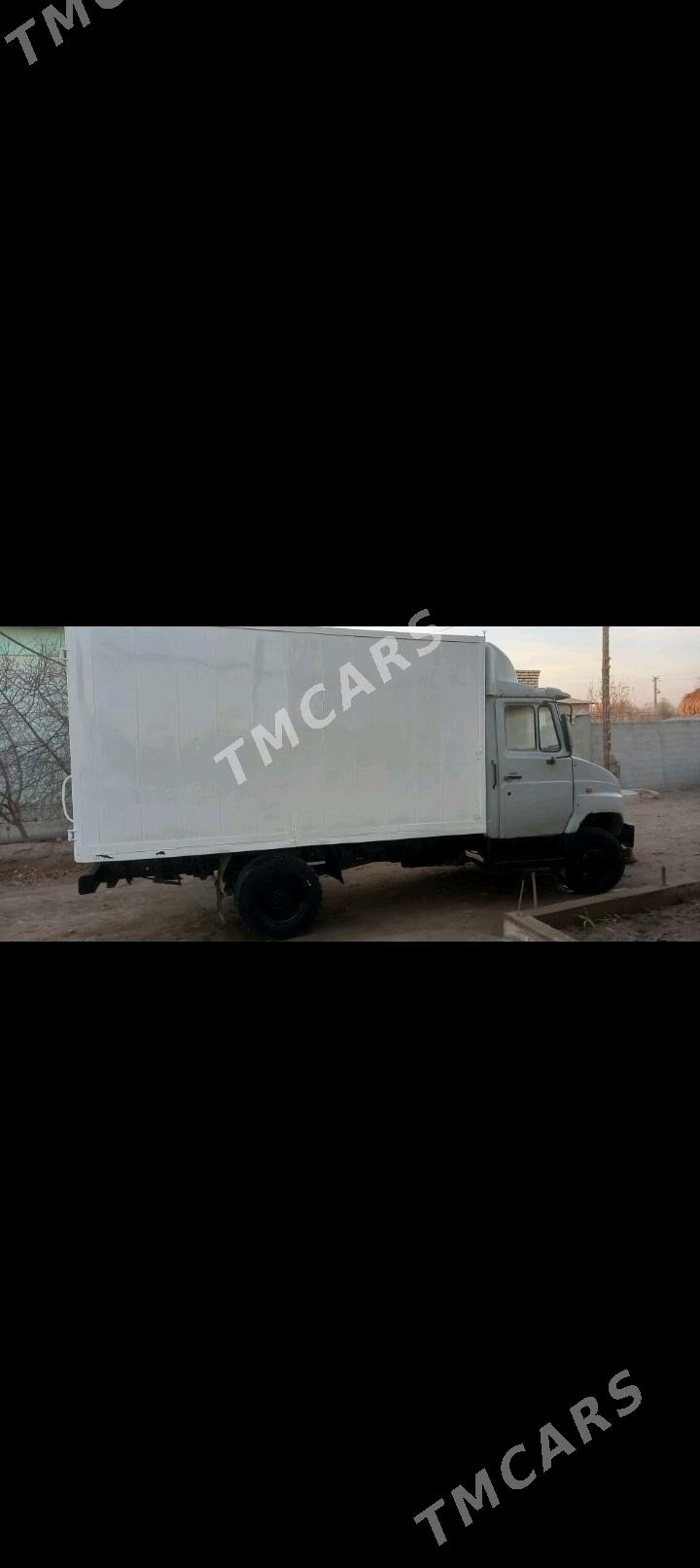 Zil 4331 2000 - 50 000 TMT - Дашогуз - img 2
