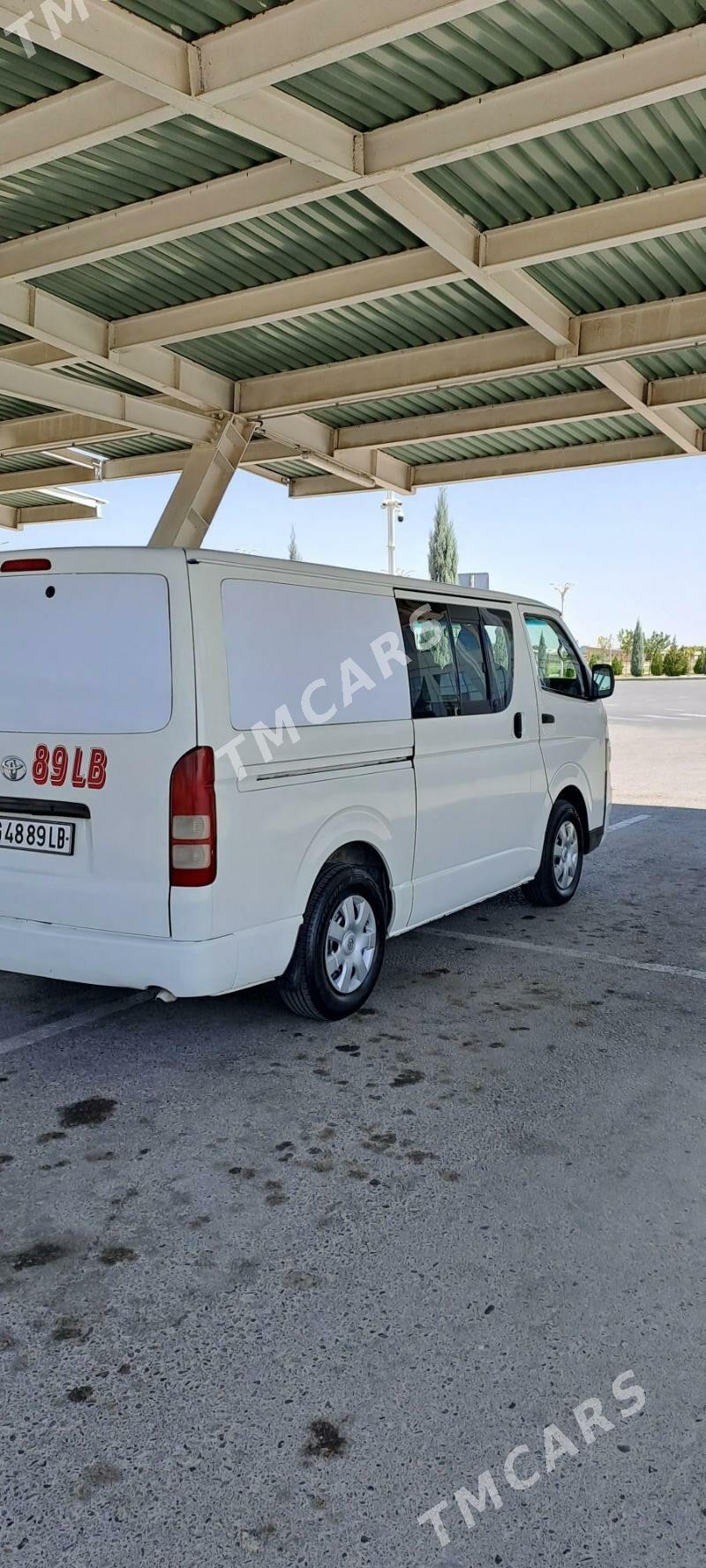 Toyota Hiace 2006 - 210 000 TMT - Türkmenabat - img 4
