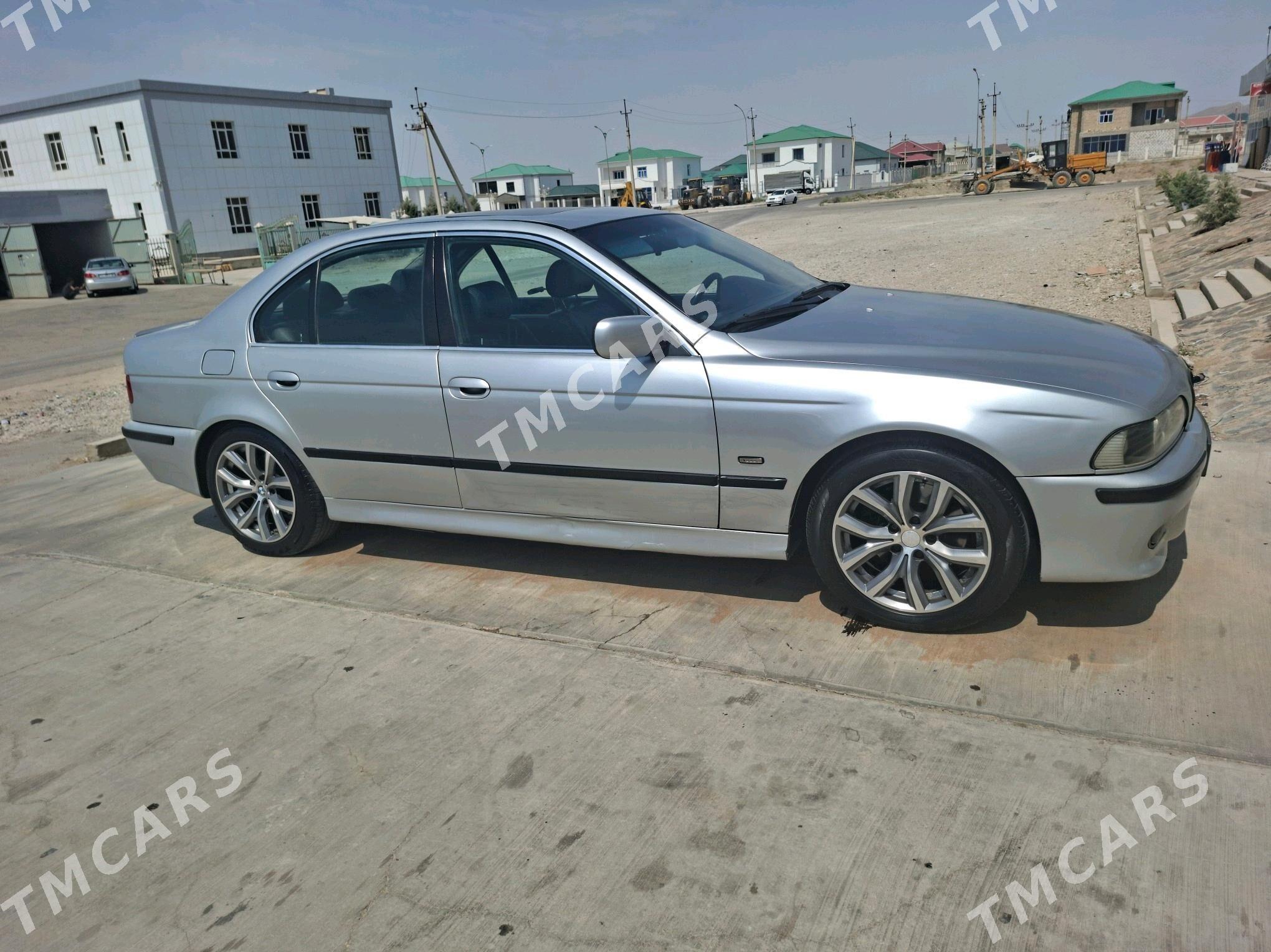 BMW 528 2001 - 110 000 TMT - Balkanabat - img 5