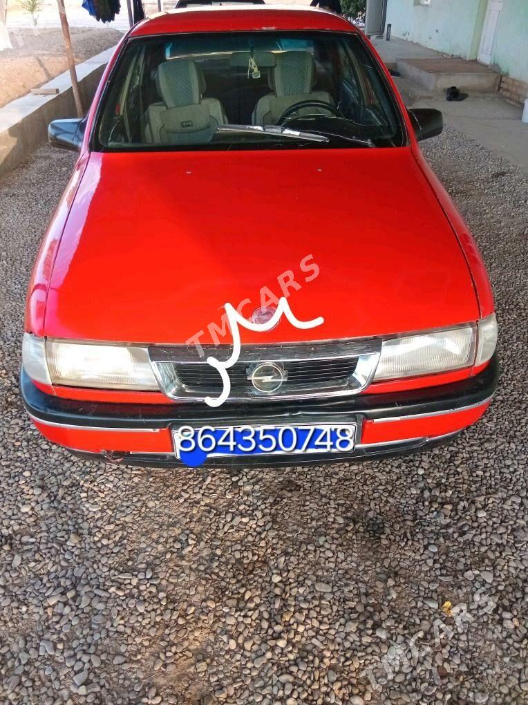 Opel Vectra 1990 - 20 000 TMT - Murgap - img 3