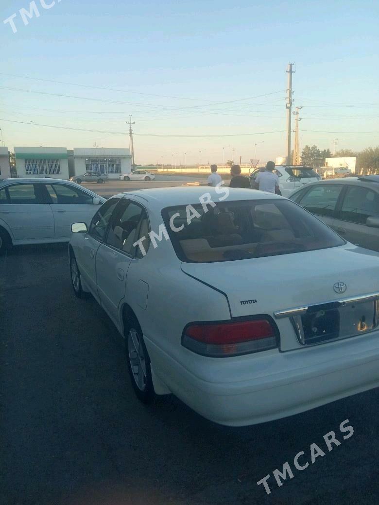 Toyota Avalon 1996 - 110 000 TMT - Кака - img 3