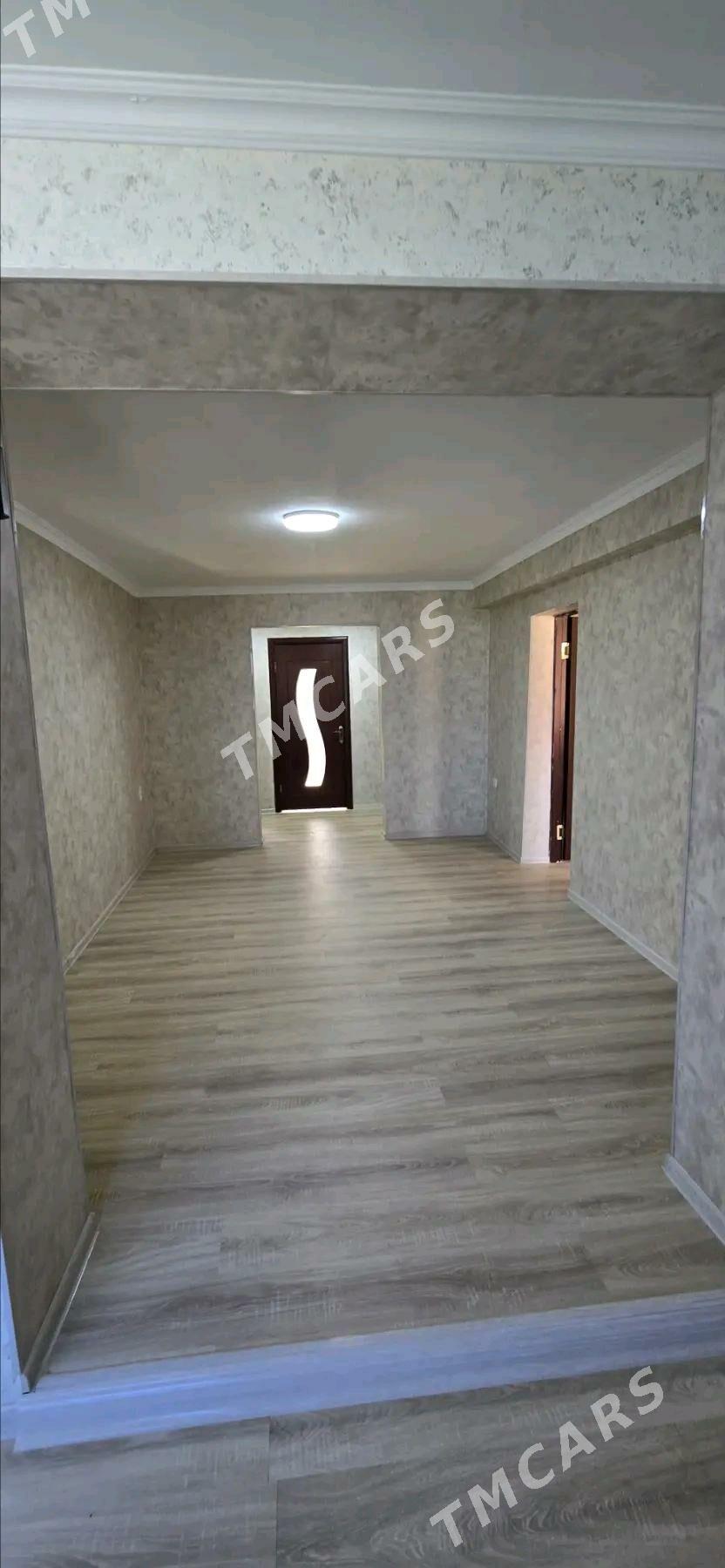 Mopra 4 komnaty 3 etaj 72m² - 30 мкр - img 2