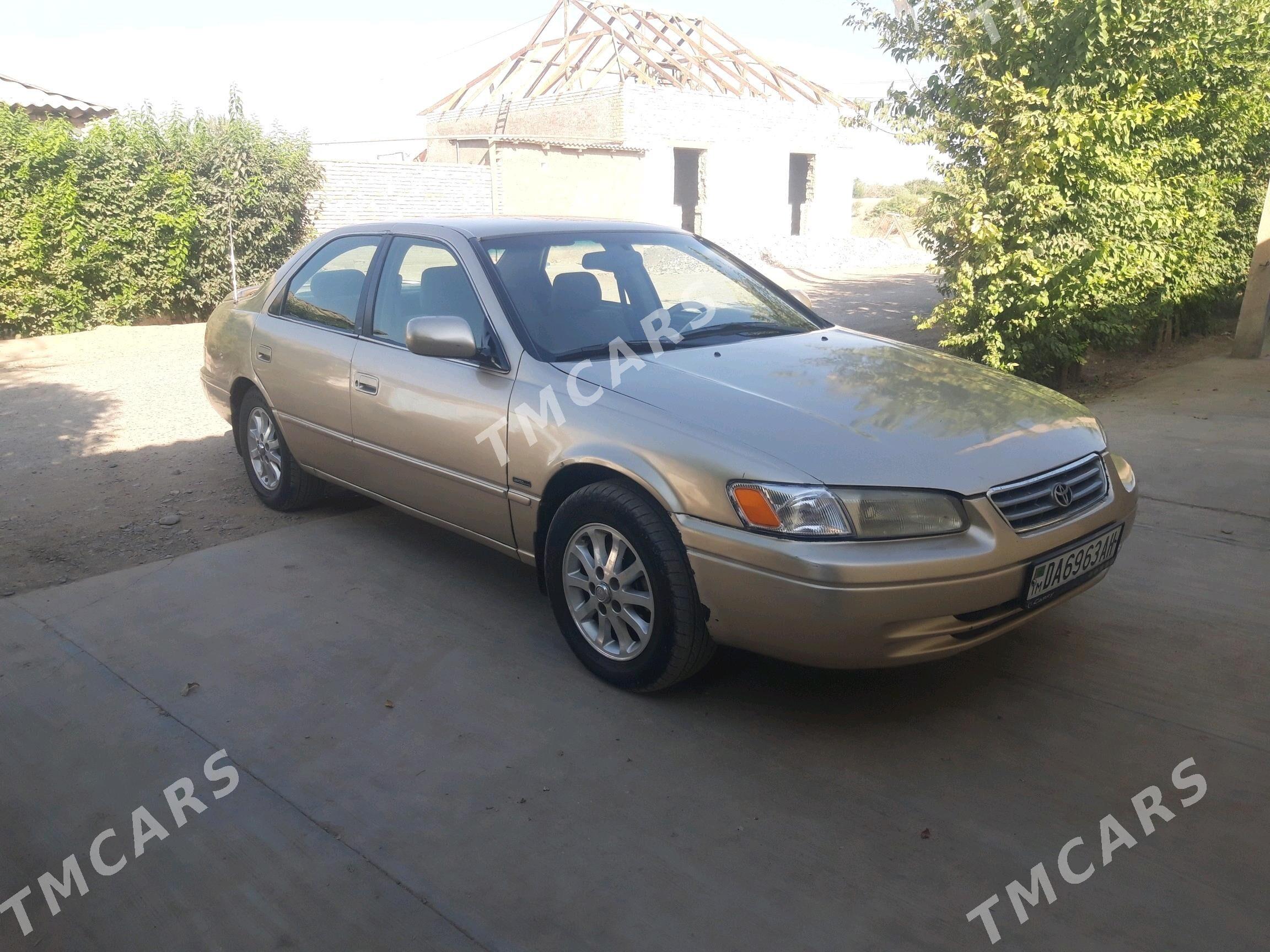 Toyota Camry 1998 - 125 000 TMT - Tejen - img 3