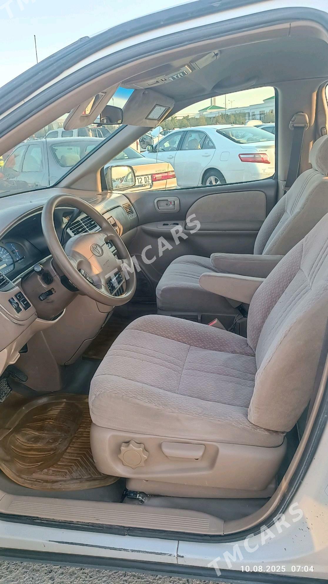 Toyota Sienna 2002 - 155 000 TMT - Daşoguz - img 5