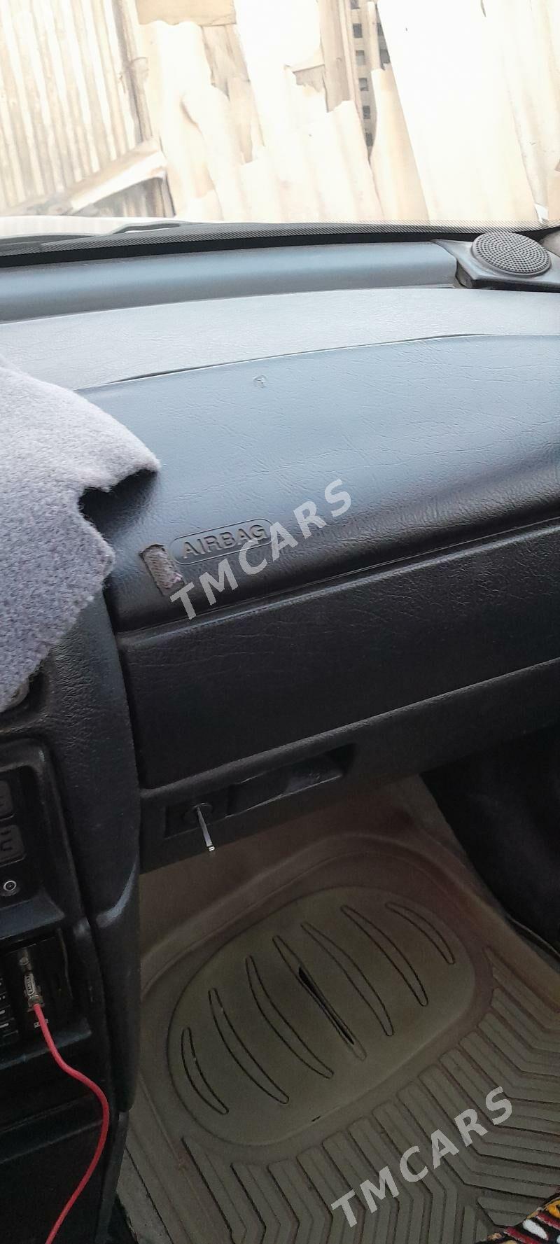 Opel Vectra 1995 - 25 000 TMT - Kerki - img 4