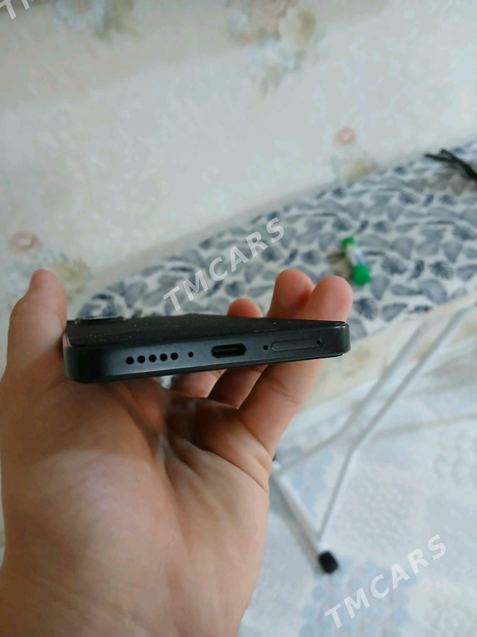 Poco X7 pro - Türkmenbaşy - img 4