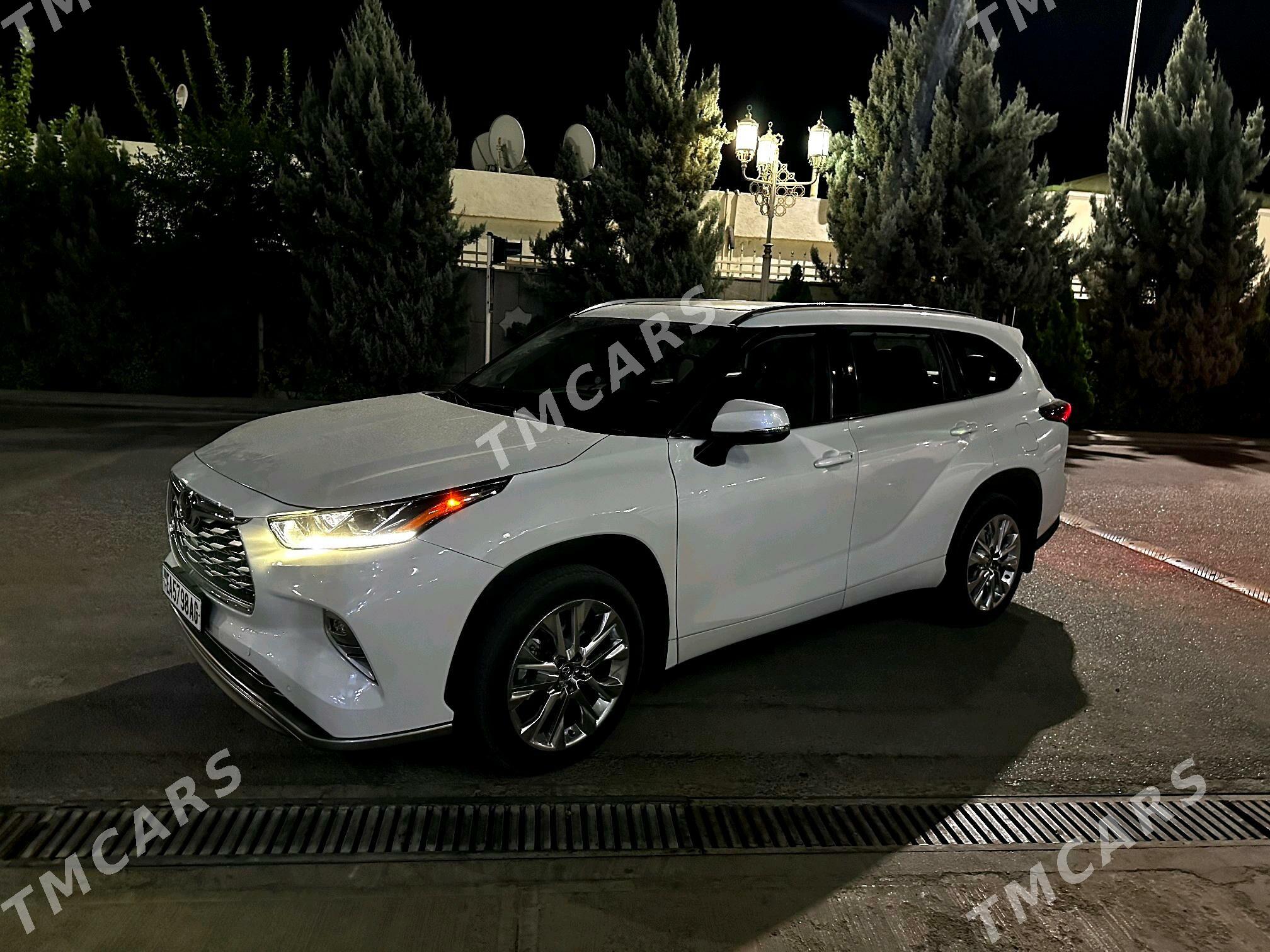 Toyota Highlander 2022 - 670 000 TMT - Ашхабад - img 3