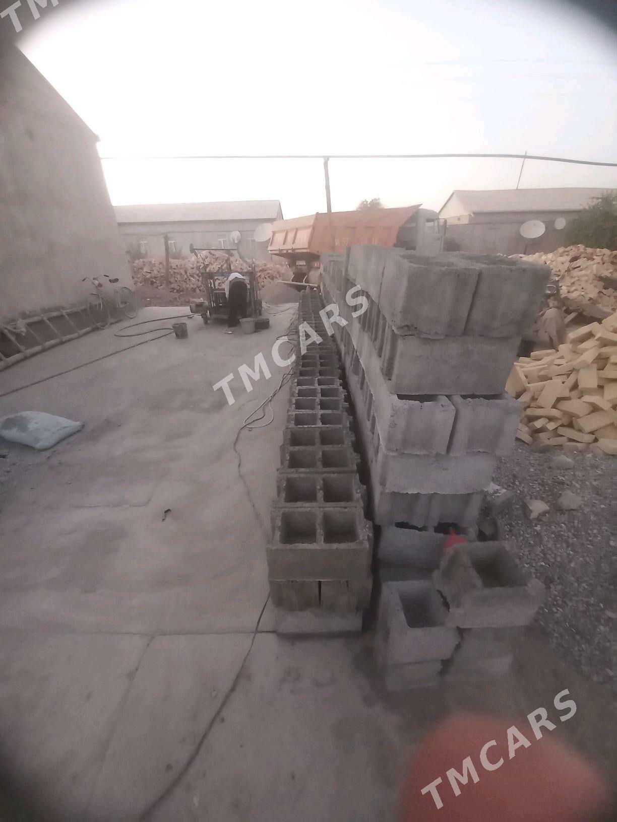 Beton kerpiç aparat - Халач - img 3
