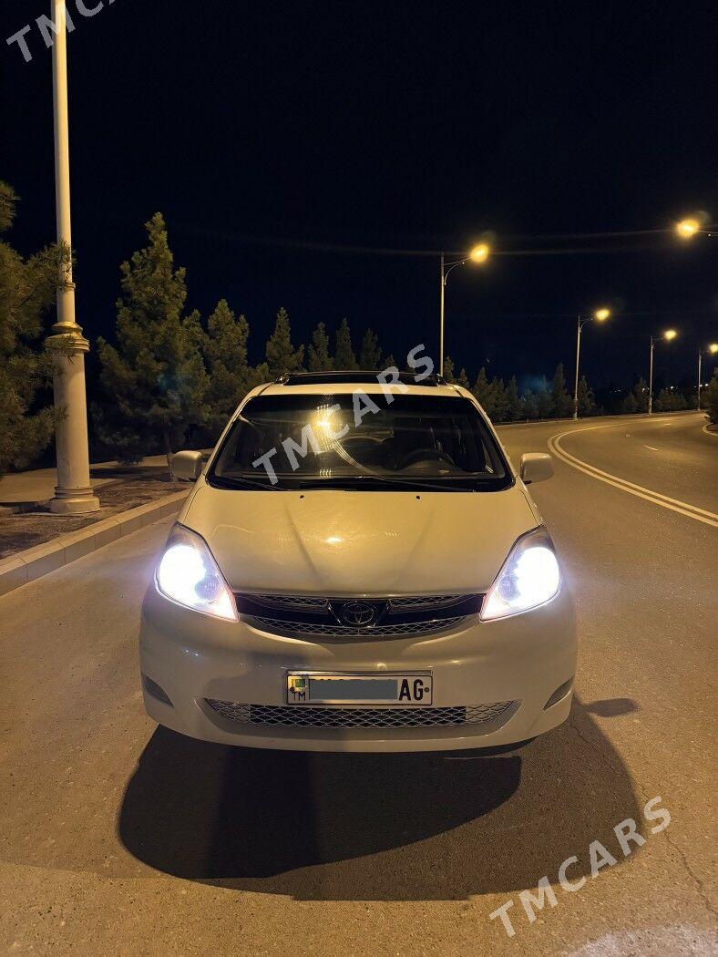 Toyota Sienna 2003 - 260 000 TMT - Хитровка - img 2