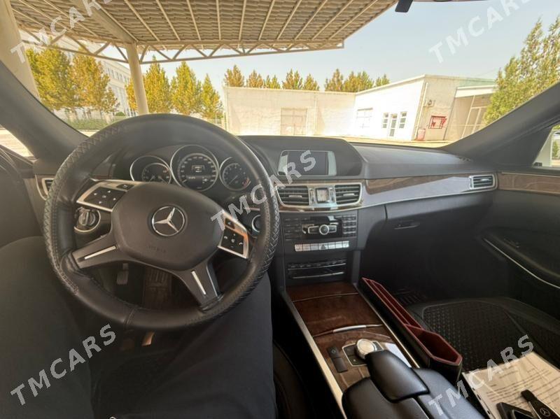 Mercedes-Benz E300 2014 - 450 000 TMT - Ак-Бугдайский этрап - img 3