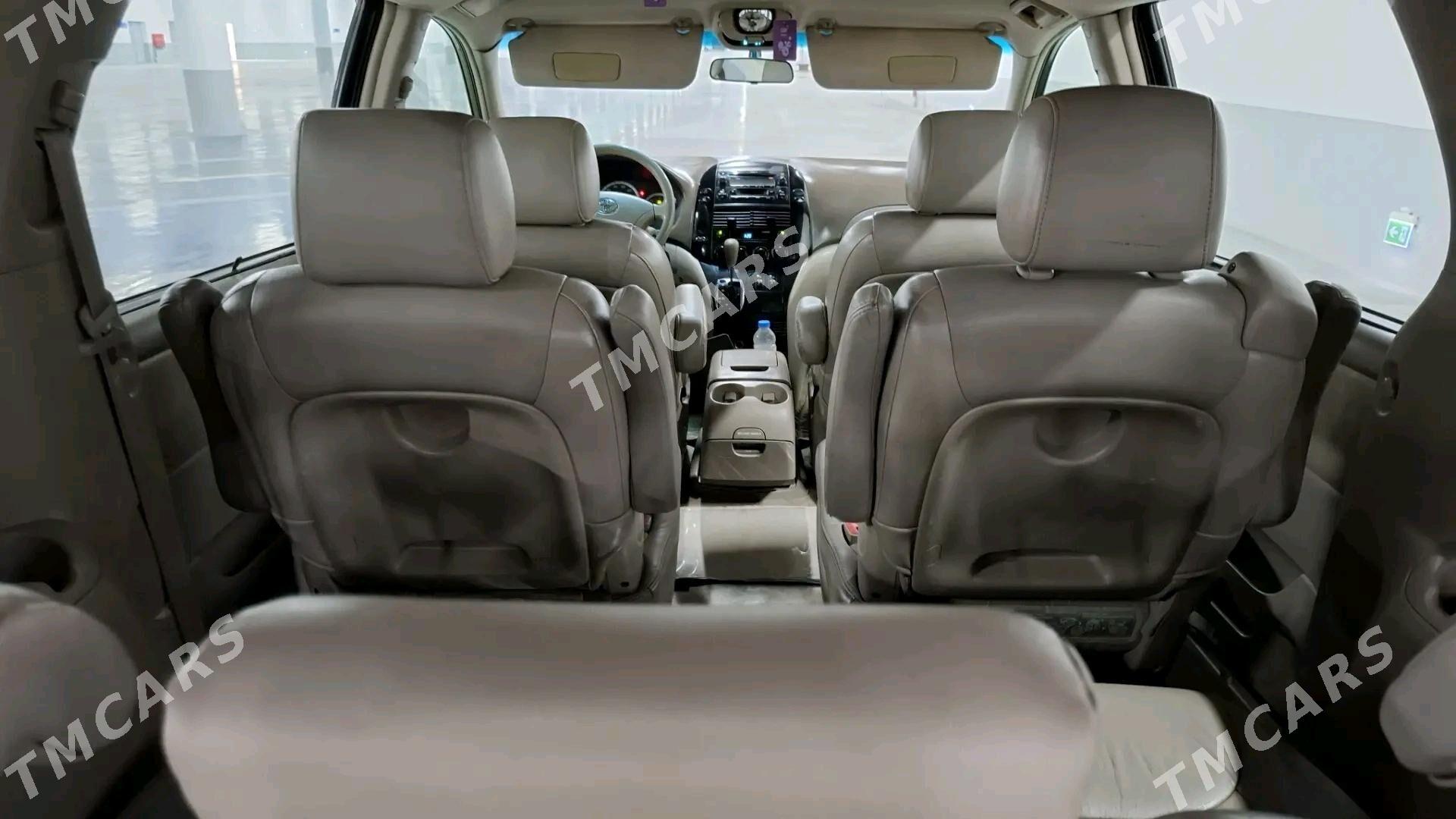 Toyota Sienna 2005 - 240 000 TMT - Бузмеин ГРЭС - img 7