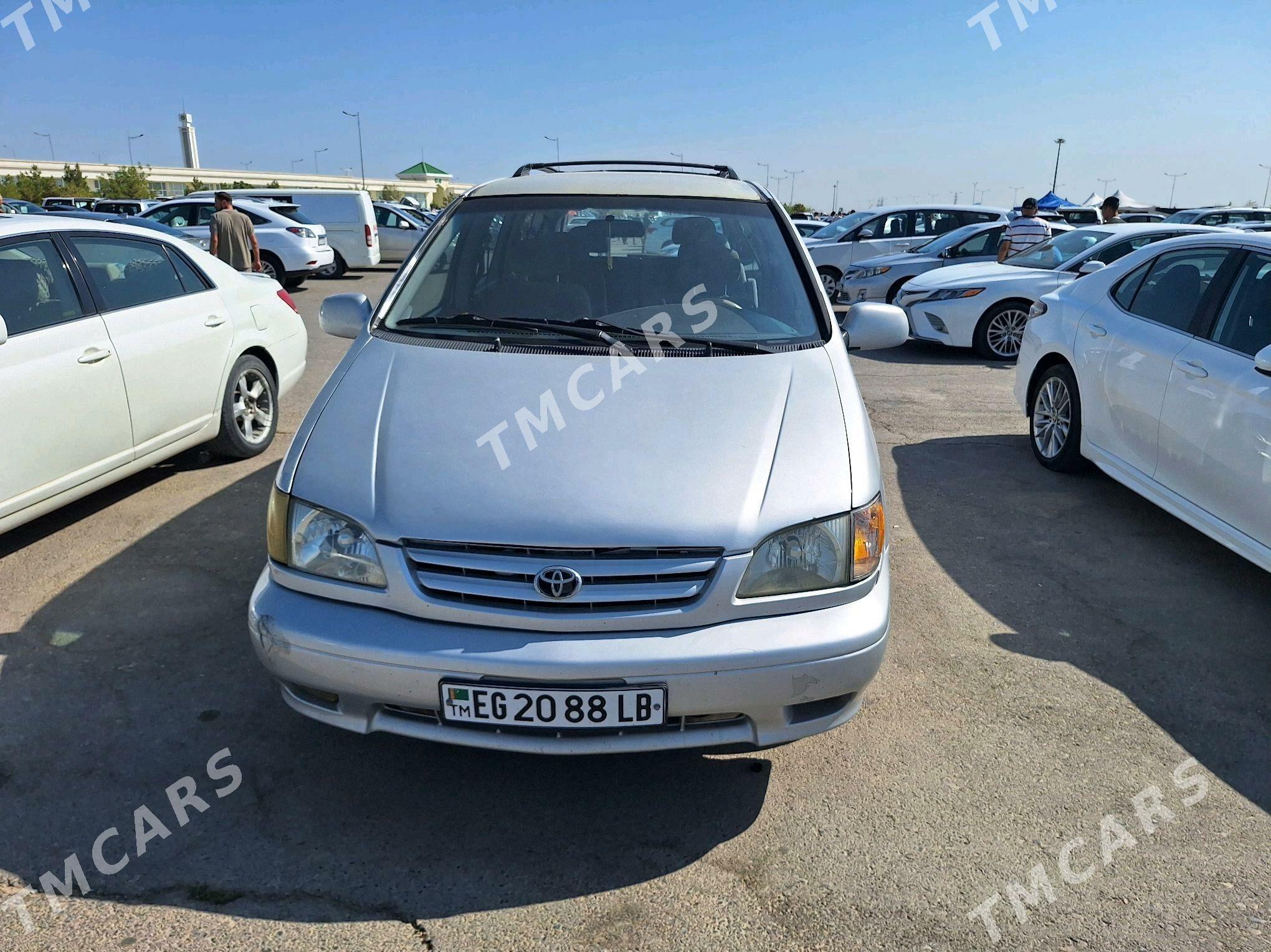 Toyota Sienna 2003 - 153 000 TMT - Туркменабат - img 2