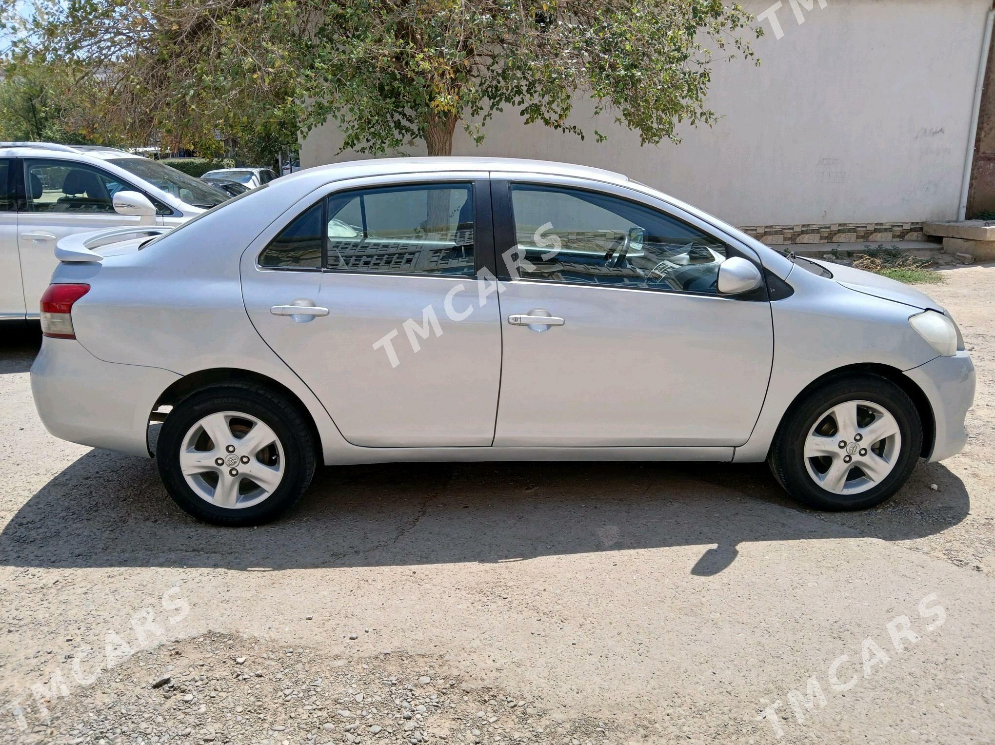 Toyota Yaris 2008 - 95 000 TMT - Мары - img 4