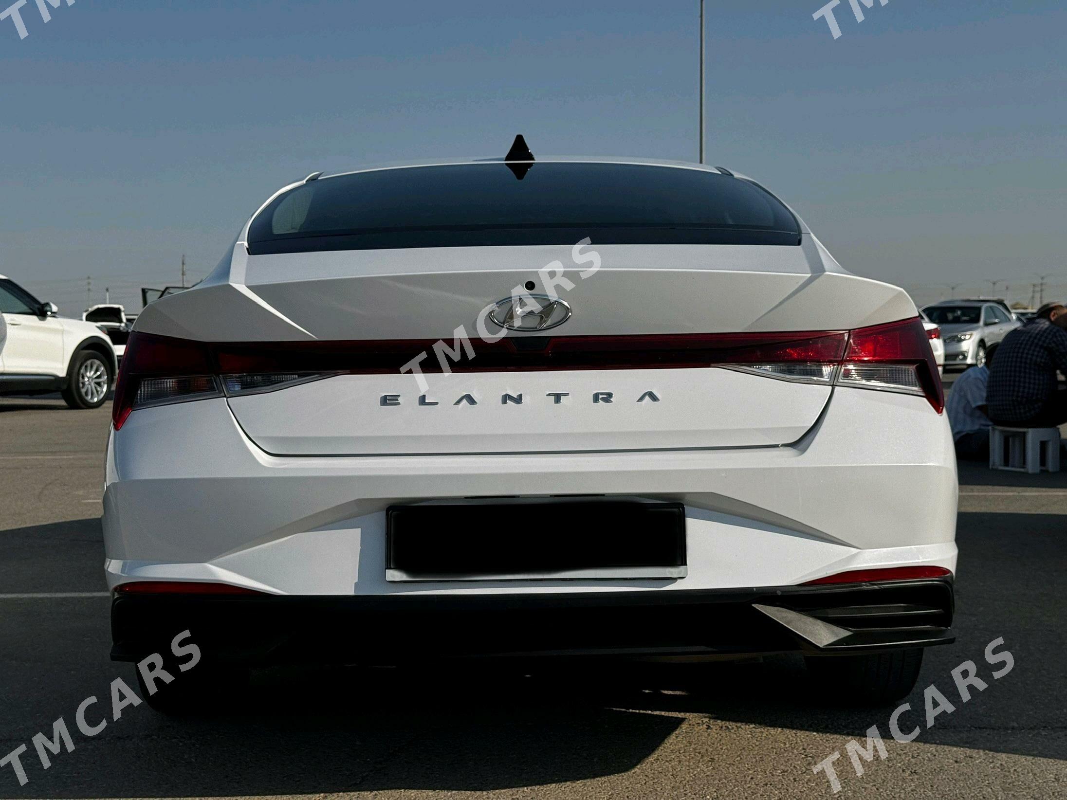 Hyundai Elantra 2021 - 230 000 TMT - Херрикгала - img 2