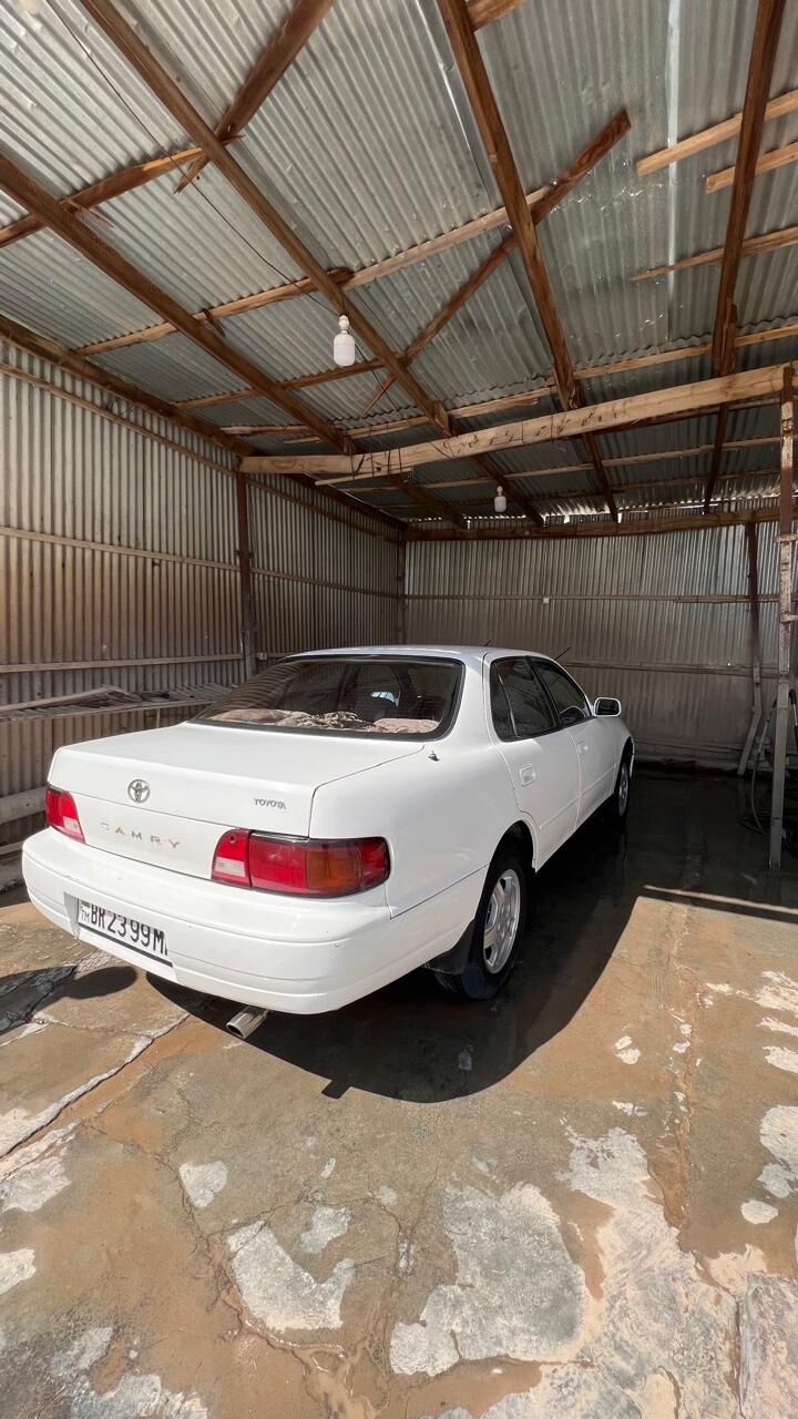Toyota Camry 1994 - 70 000 TMT - Тагтабазар - img 8