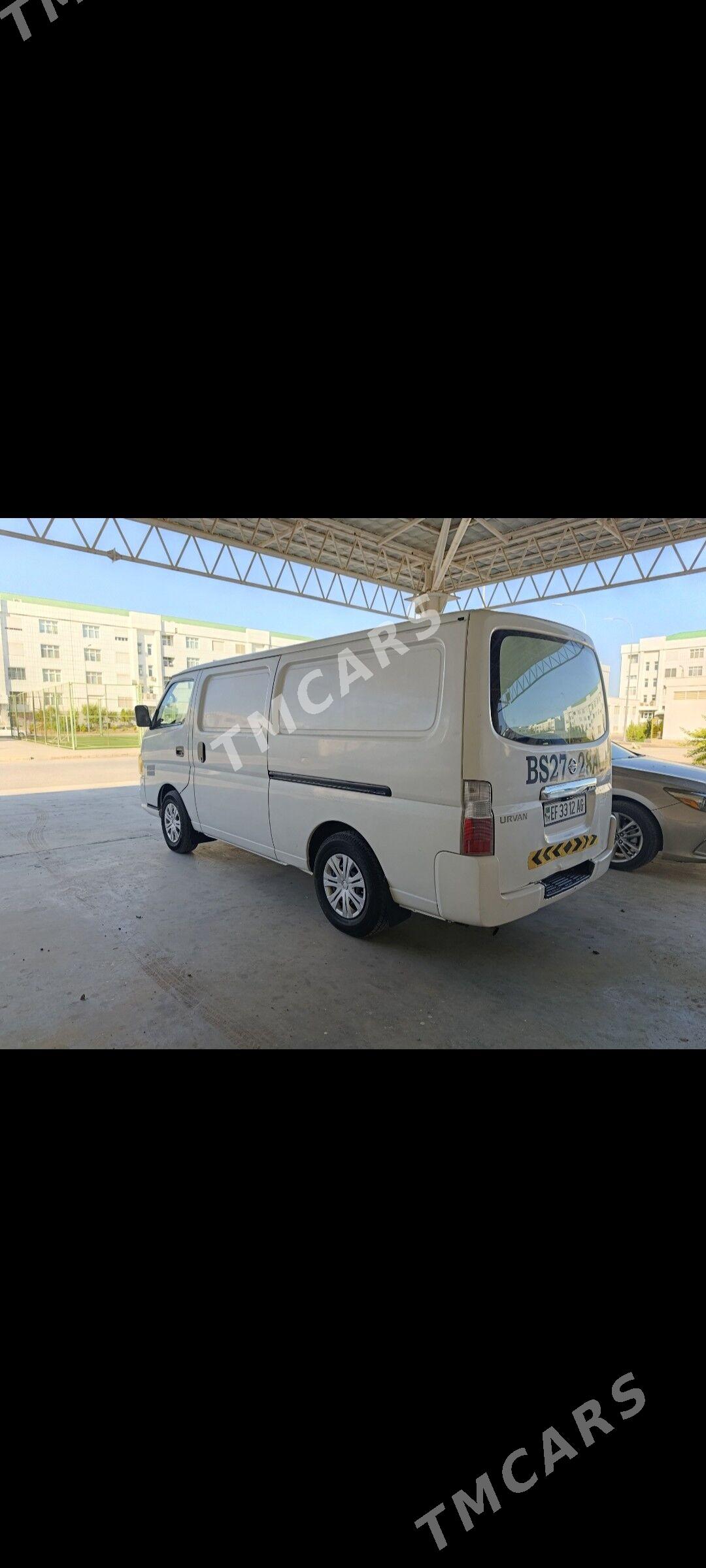 Nissan Urvan 2008 - 140 000 TMT - Гуртли - img 3
