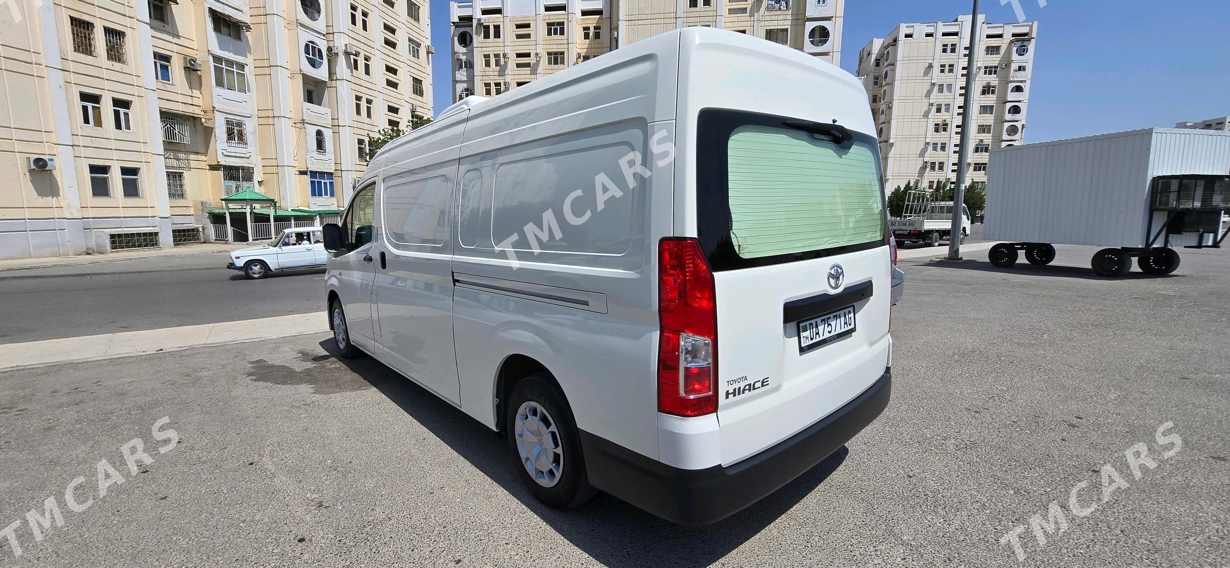 Toyota Hiace 2022 - 600 000 TMT - Parahat 2 - img 6