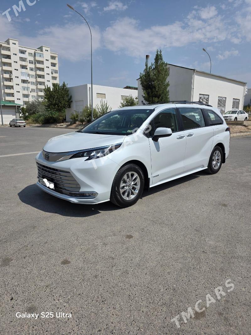 Toyota Sienna 2022 - 520 000 TMT - Ашхабад - img 10