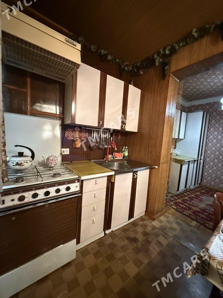 11 MKR 1 Et 2 KOM 50 mekdep - 11 мкр - img 4