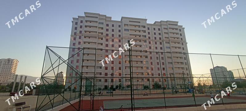GYSSAGLY ARENDA  MOSKOWSKIY - Moskowskiý köç. (10 ýyl abadançylyk şaýoly) - img 3